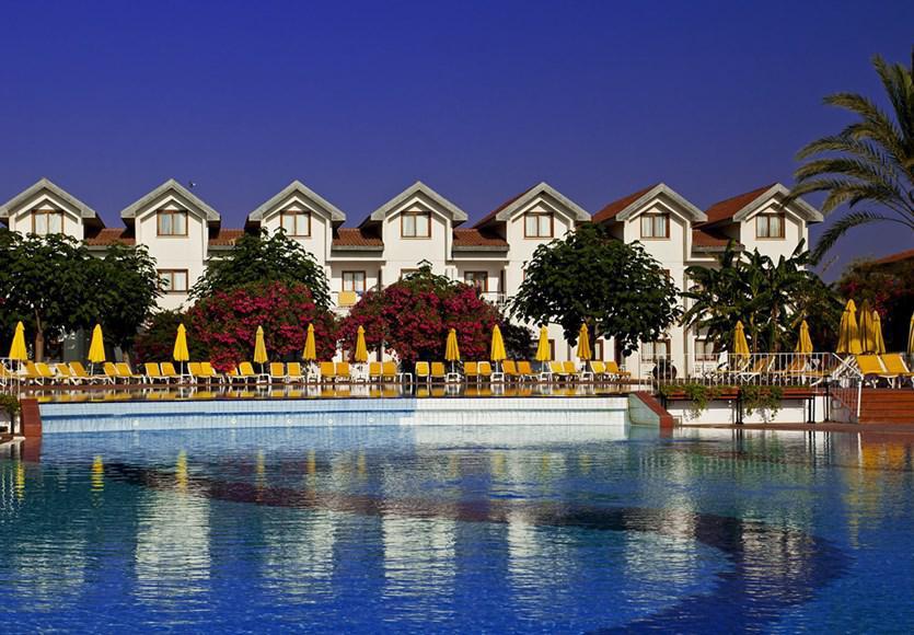 Salamis Bay Conti Hotel Agios Sergios Exteriör bild